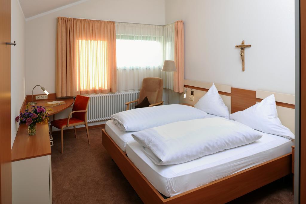 Hotel Haus Maria Lindenberg Sankt Peter Esterno foto